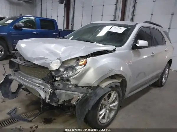 2GNALCEK9H1556452 2017 CHEVROLET EQUINOX - Image 2