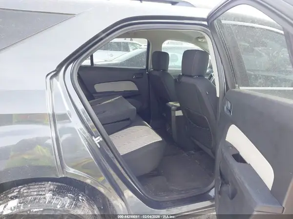 2GNALCEK9H1560680 2017 CHEVROLET EQUINOX - Image 8