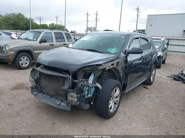 2GNALCEK9H1571789 2017 CHEVROLET EQUINOX - Image 2