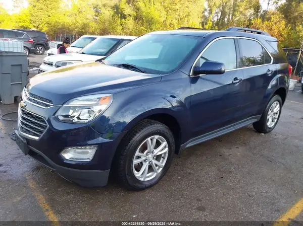 2GNALCEK9H1572876 2017 CHEVROLET EQUINOX - Image 2