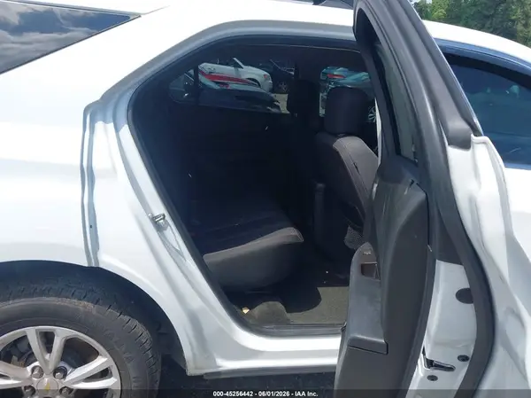 2GNALCEK9H1601115 2017 CHEVROLET EQUINOX - Image 8