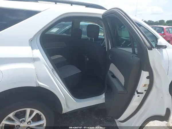 2GNALCEK9H1612258 2017 CHEVROLET EQUINOX - Image 8