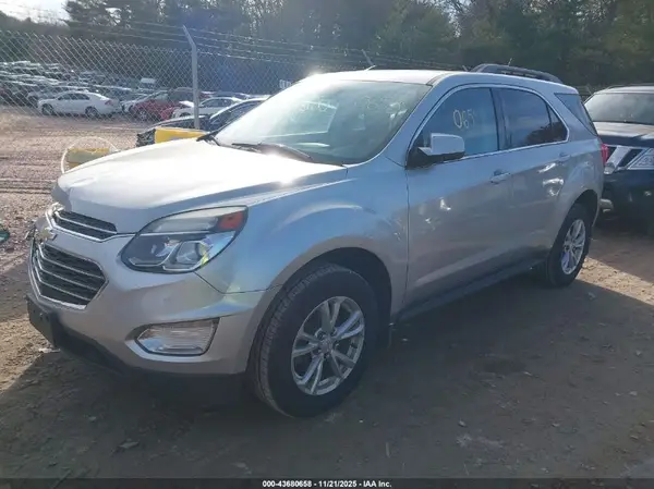 2GNALCEK9H6217161 2017 CHEVROLET EQUINOX - Image 2
