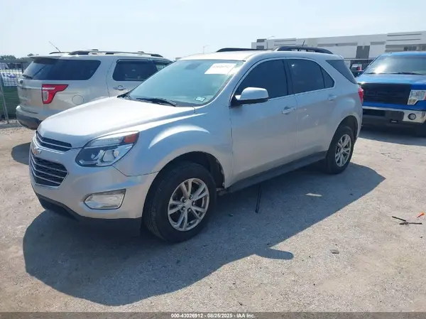 2GNALCEK9H6332035 2017 CHEVROLET EQUINOX - Image 2
