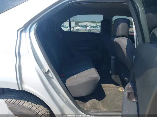 2GNALCEK9H6332035 2017 CHEVROLET EQUINOX - Image 8