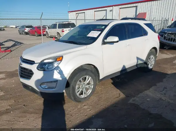 2GNALCEKXH1548487 2017 CHEVROLET EQUINOX - Image 2