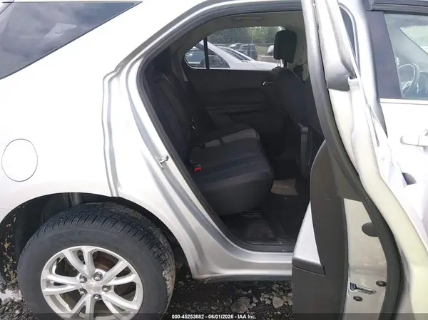 2GNALCEKXH1590769 2017 CHEVROLET EQUINOX - Image 8
