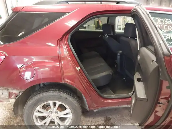 2GNALCEKXH1591758 2017 CHEVROLET EQUINOX - Image 8