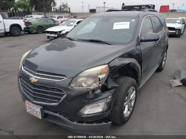 2GNALCEKXH1592246 2017 CHEVROLET EQUINOX - Image 2