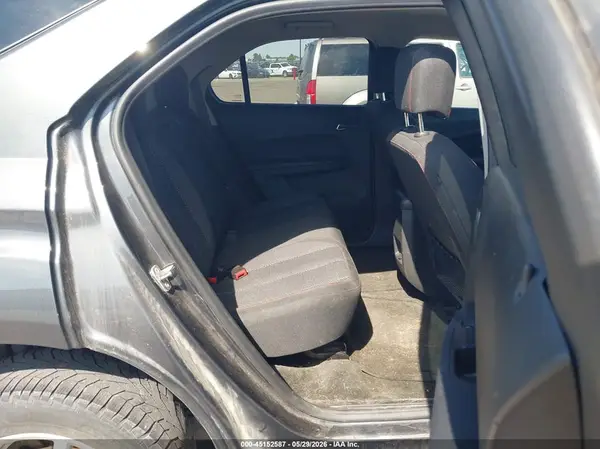 2GNALCEKXH1613158 2017 CHEVROLET EQUINOX - Image 8