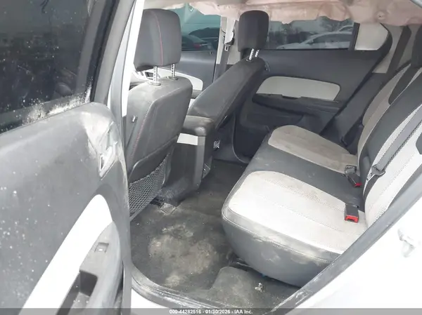 2GNALCEKXH6242098 2017 CHEVROLET EQUINOX - Image 8