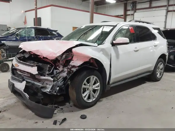 2GNALCEKXH6276302 2017 CHEVROLET EQUINOX - Image 2