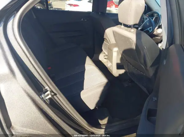 2GNALCEKXH6290653 2017 CHEVROLET EQUINOX - Image 8