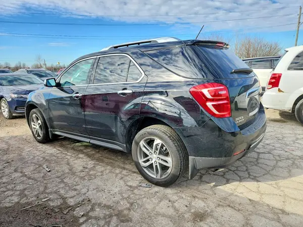 2GNALDEK0H1556233 2017 CHEVROLET EQUINOX - Image 2