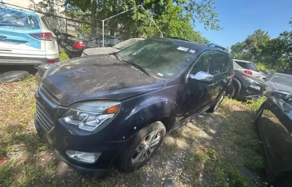 2GNALDEK0H1588776 2017 CHEVROLET EQUINOX - Image 2