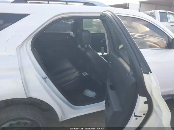 2GNALDEK0H6144915 2017 CHEVROLET EQUINOX - Image 8