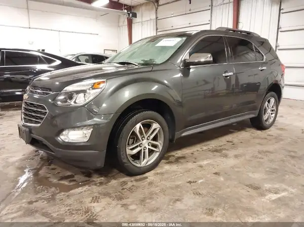 2GNALDEK1H6251682 2017 CHEVROLET EQUINOX - Image 2