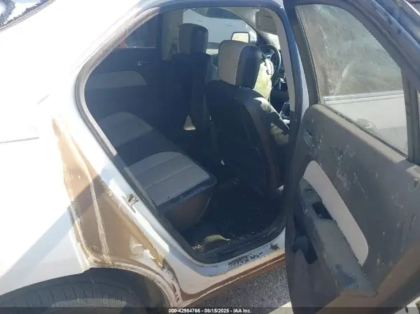 2GNALDEK2H6184560 2017 CHEVROLET EQUINOX - Image 8