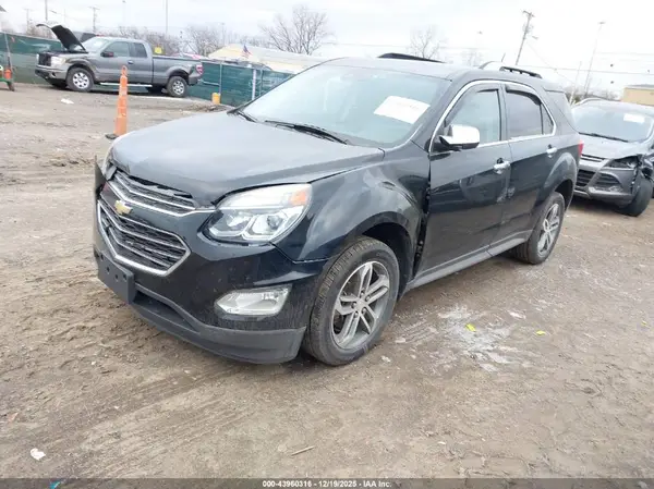 2GNALDEK4H6177979 2017 CHEVROLET EQUINOX - Image 2