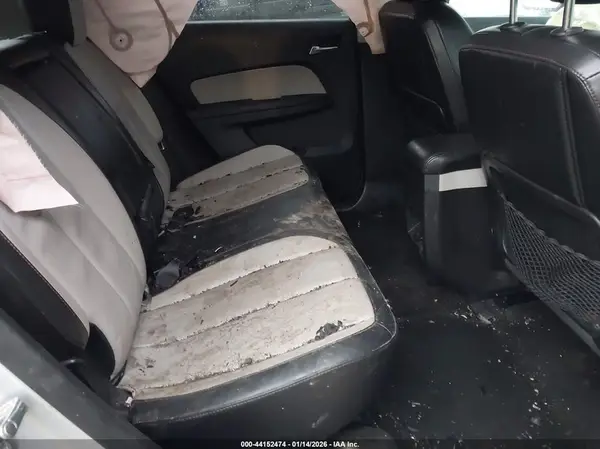 2GNALDEK5H1564182 2017 CHEVROLET EQUINOX - Image 8