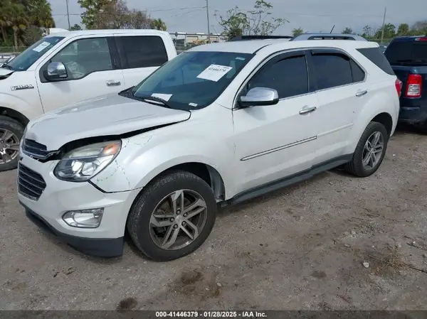 2GNALDEK7H1608800 2017 CHEVROLET EQUINOX - Image 2
