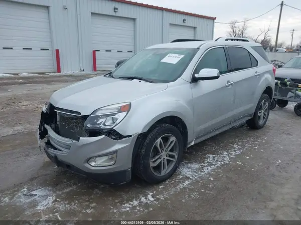 2GNALDEK8H1538143 2017 CHEVROLET EQUINOX - Image 2