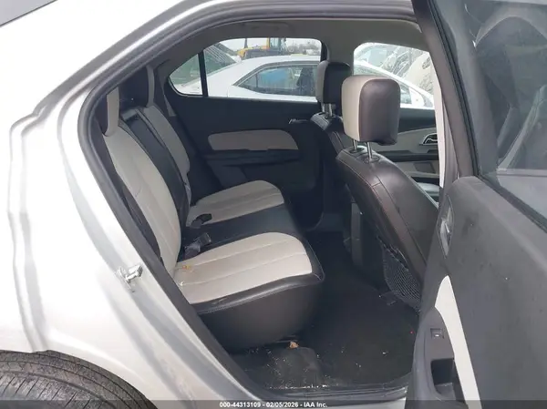2GNALDEK8H1538143 2017 CHEVROLET EQUINOX - Image 8