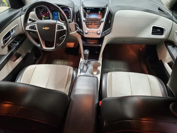 2GNALDEK9H6115641 2017 CHEVROLET EQUINOX - Image 8