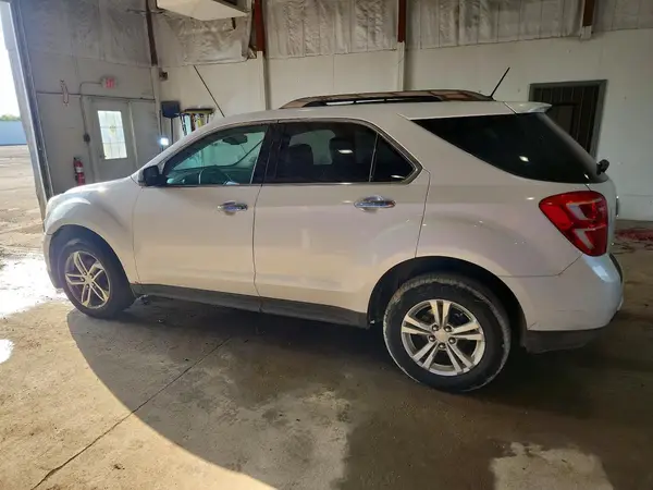 2GNALDEKXG6121561 2016 CHEVROLET EQUINOX - Image 2