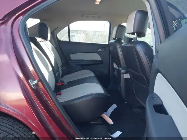 2GNALDEKXH6165710 2017 CHEVROLET EQUINOX - Image 8