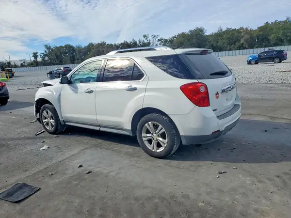 2GNALFEK8C1201881 2018 CHEVROLET EQUINOX - Image 2