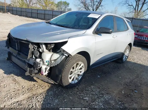 2GNAX5EV3L6217482 2020 CHEVROLET EQUINOX - Image 2