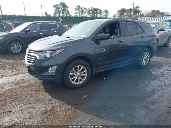 2GNAX5EV4L6261393 2020 CHEVROLET EQUINOX - Image 2