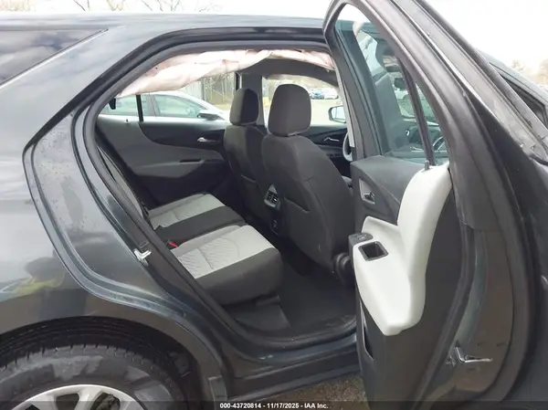 2GNAX5EV6L6262951 2020 CHEVROLET EQUINOX - Image 8