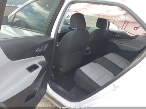 2GNAX5EV8L6205361 2020 CHEVROLET EQUINOX - Image 8