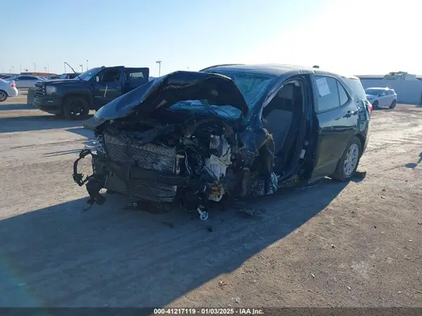 2GNAX5EV9L6143114 2020 CHEVROLET EQUINOX - Image 2