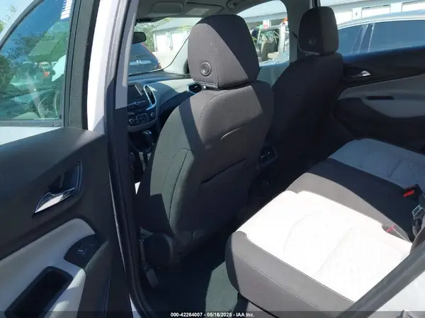2GNAX5EV9L6205580 2020 CHEVROLET EQUINOX - Image 8