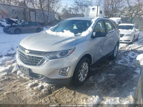 2GNAXFEV1L6238045 2020 CHEVROLET EQUINOX - Image 2