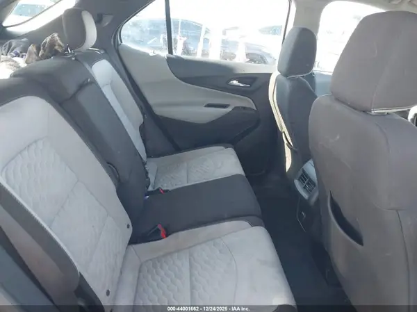 2GNAXHEV0J6104958 2018 CHEVROLET EQUINOX - Image 8