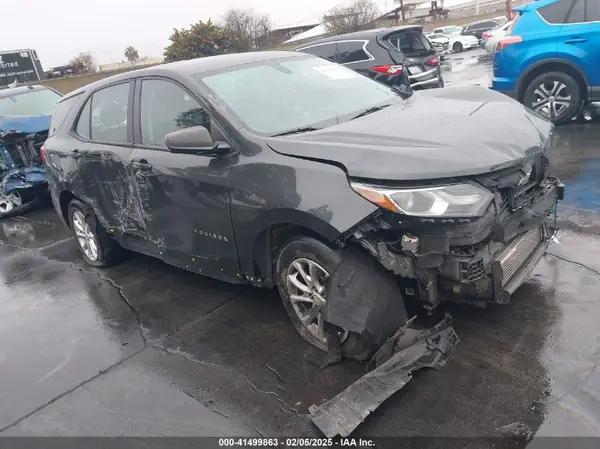 2GNAXHEV0J6117600 2018 CHEVROLET EQUINOX - Image 1