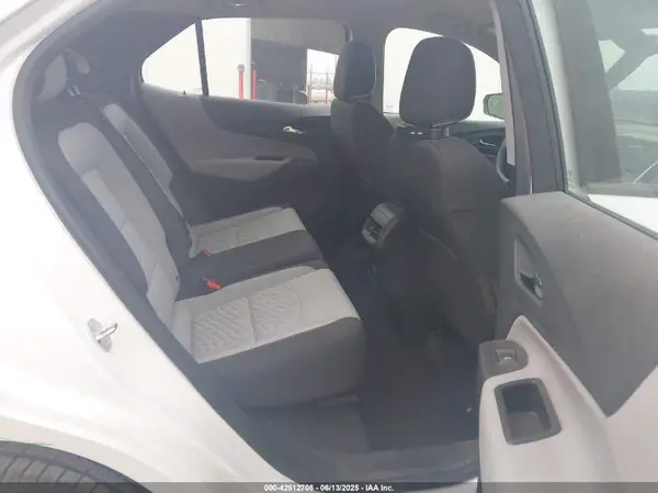 2GNAXHEV0J6118200 2018 CHEVROLET EQUINOX - Image 8