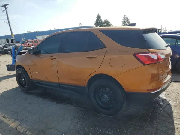 2GNAXHEV0J6118486 2018 CHEVROLET EQUINOX - Image 2
