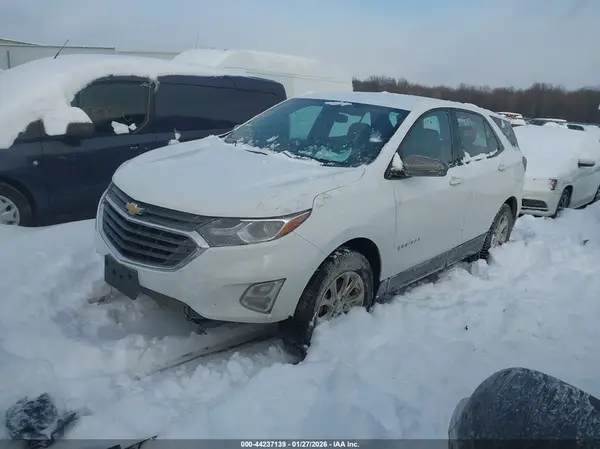 2GNAXHEV0J6148037 2018 CHEVROLET EQUINOX - Image 2