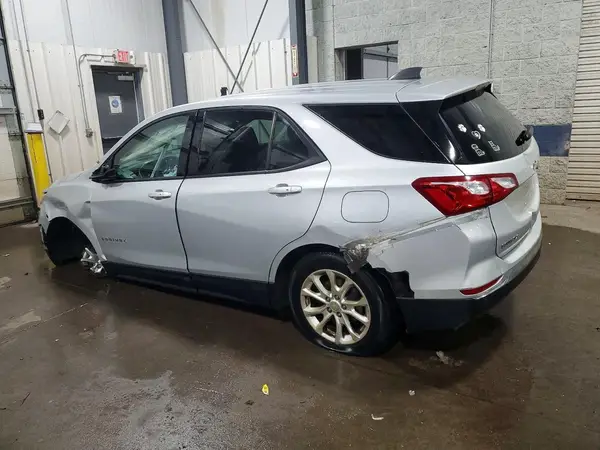 2GNAXHEV0J6176646 2018 CHEVROLET EQUINOX - Image 2