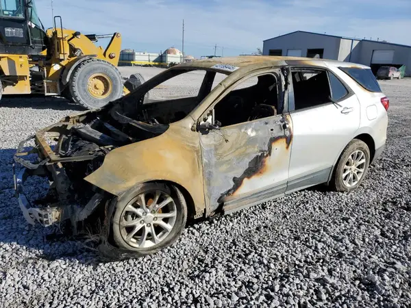 2GNAXHEV0J6200072 2018 CHEVROLET EQUINOX - Image 1