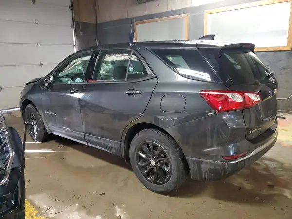 2GNAXHEV0J6207653 2018 CHEVROLET EQUINOX - Image 2