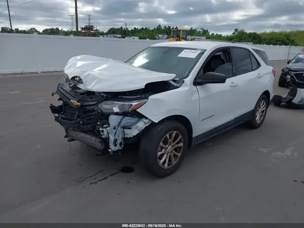 2GNAXHEV0J6229006 2018 CHEVROLET EQUINOX - Image 2