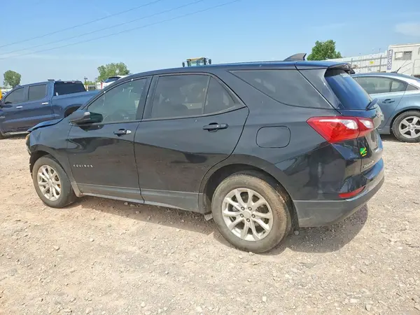 2GNAXHEV0J6269330 2018 CHEVROLET EQUINOX - Image 2