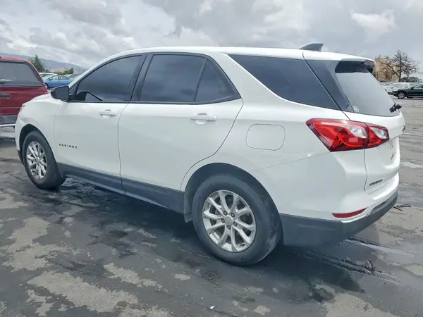 2GNAXHEV0J6276259 2018 CHEVROLET EQUINOX - Image 2