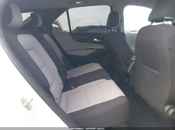 2GNAXHEV0J6297175 2018 CHEVROLET EQUINOX - Image 8